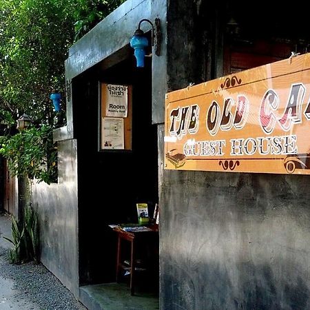 The Old Car Guesthouse Τσιάνγκ Μάι Εξωτερικό φωτογραφία